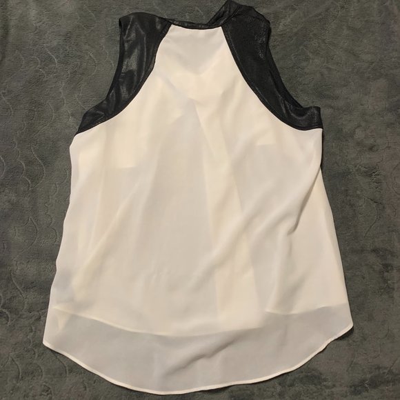 BCX | Sleeveless White Ruffle Blouse w/ Black Pleather Detailing | M - Picture 4 of 8